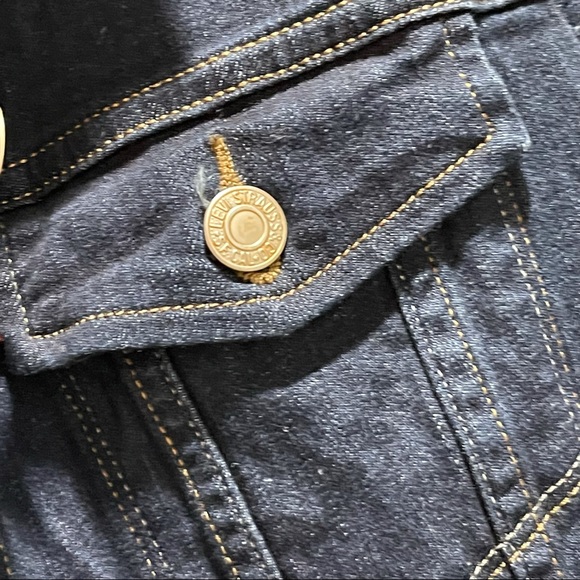 LEVI’S Women's EX-BOYFRIEND Denim TRUCKER Jacket - Picture 4 of 10